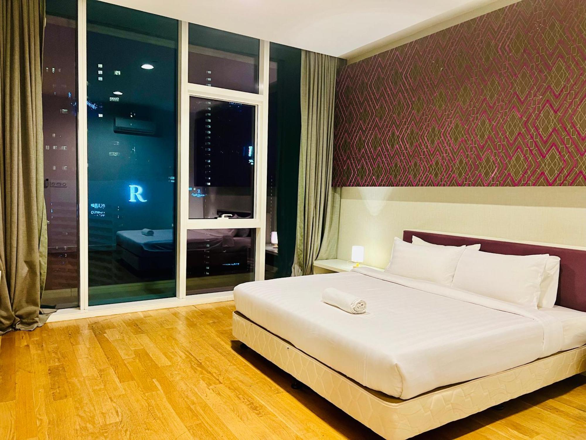 Urban At Platinum Klcc * Kuala Lumpur